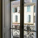 Spacieux-6 Pers-bien Equipe-quartier Du Chateau Pau