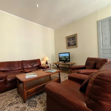 Spacieux-6 Pers-bien Equipe-quartier Du Chateau